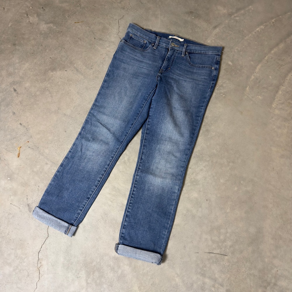 Levi's 312 Shaping Slim Jeans Womens 30 Blue Medium Wash Casual Denim